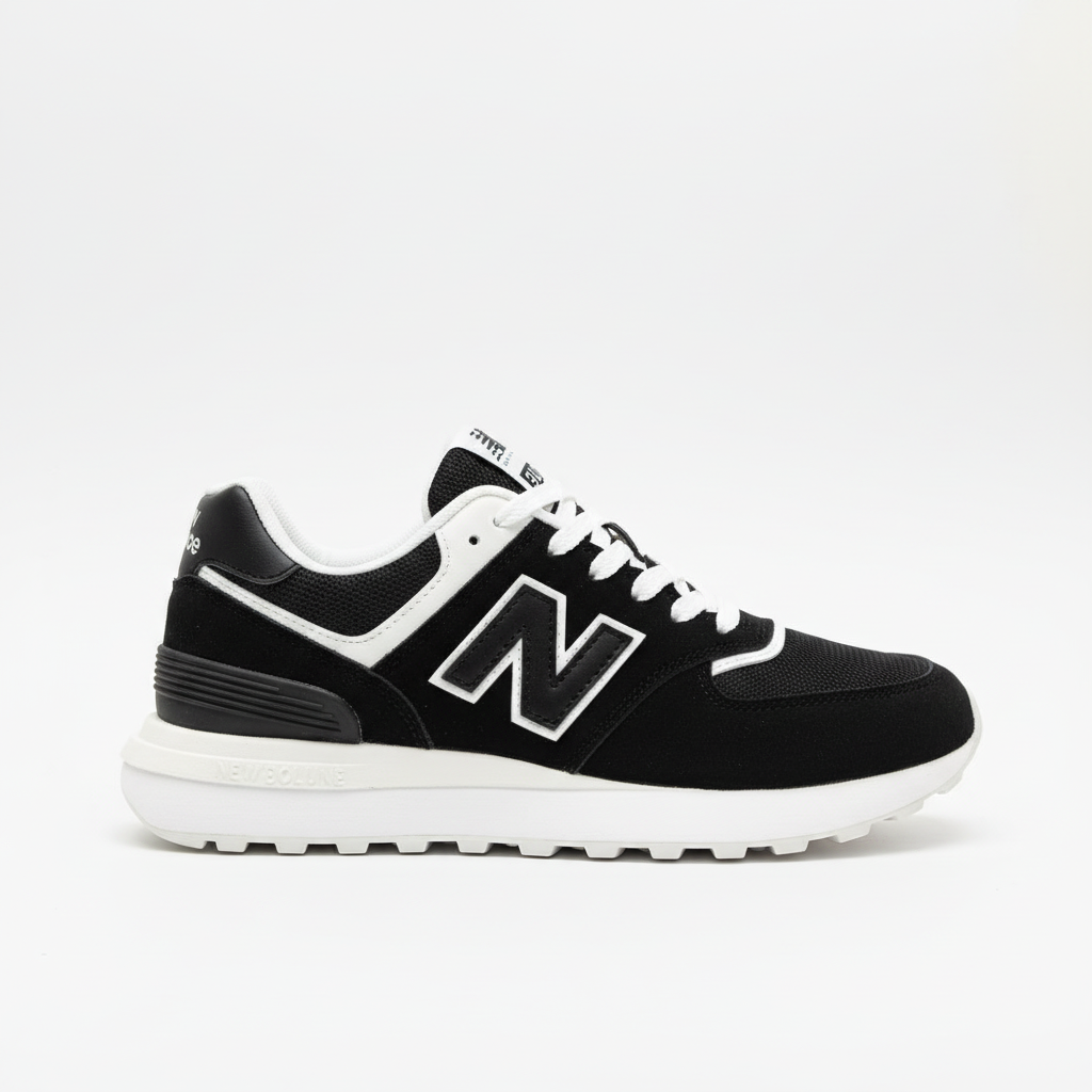 Art 8622 Black Sneaker - Side View